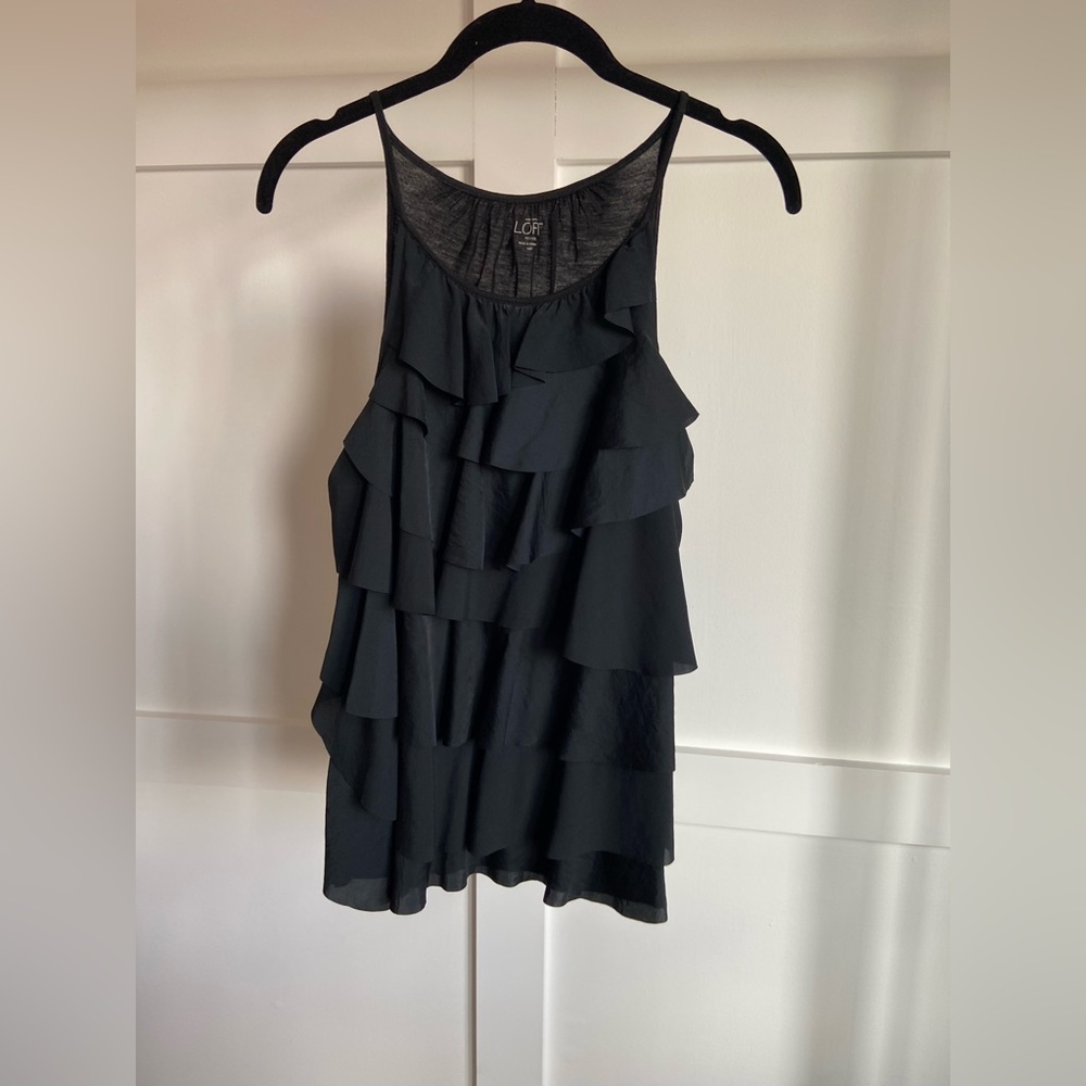 LOFT ruffled tank
